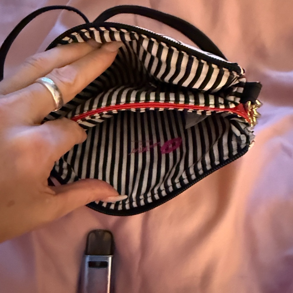 Betsey Johnson Crossbody Bag - Cream and Red - Picture 3 of 4